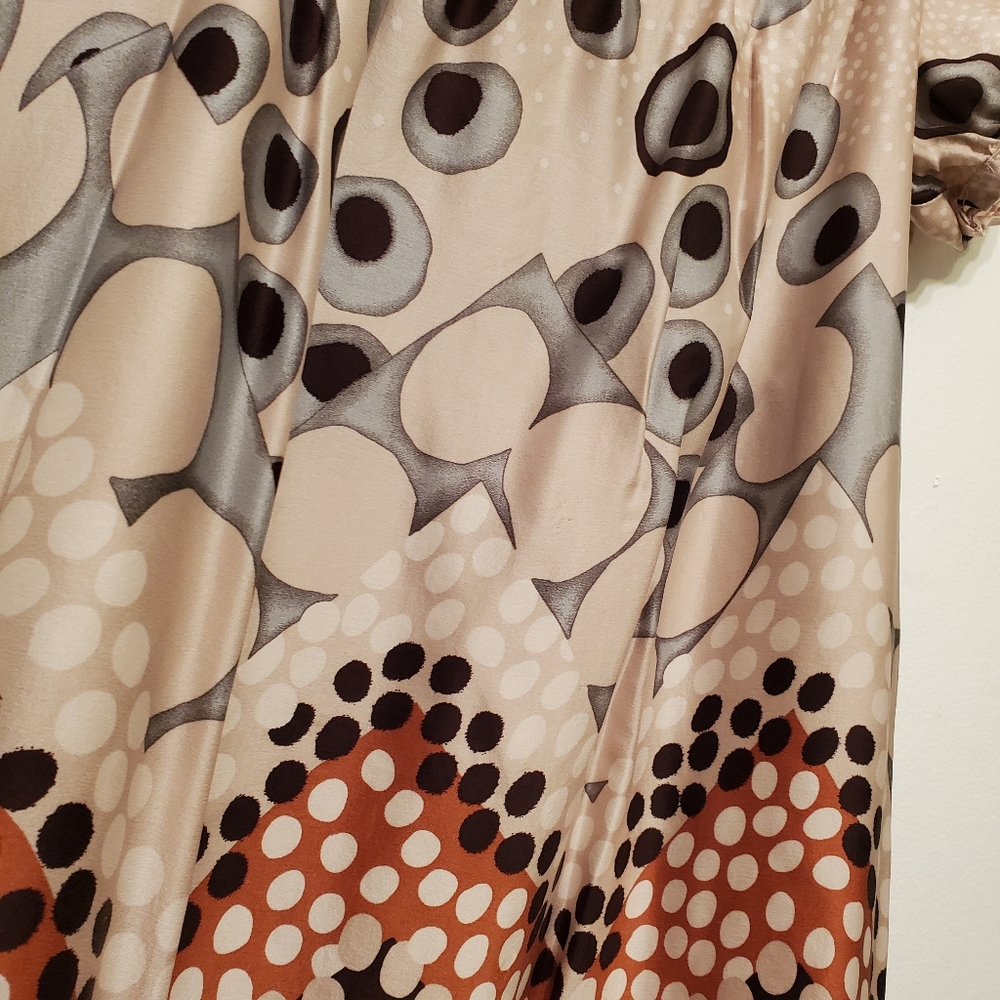 Dress - Picture 2 of 5